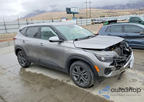 2022 Kia Seltos Lx из США, поврежденный, VIN KNDEPCAA4N7272110